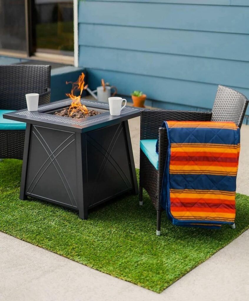 Deck with Built-In Fire Pit Area