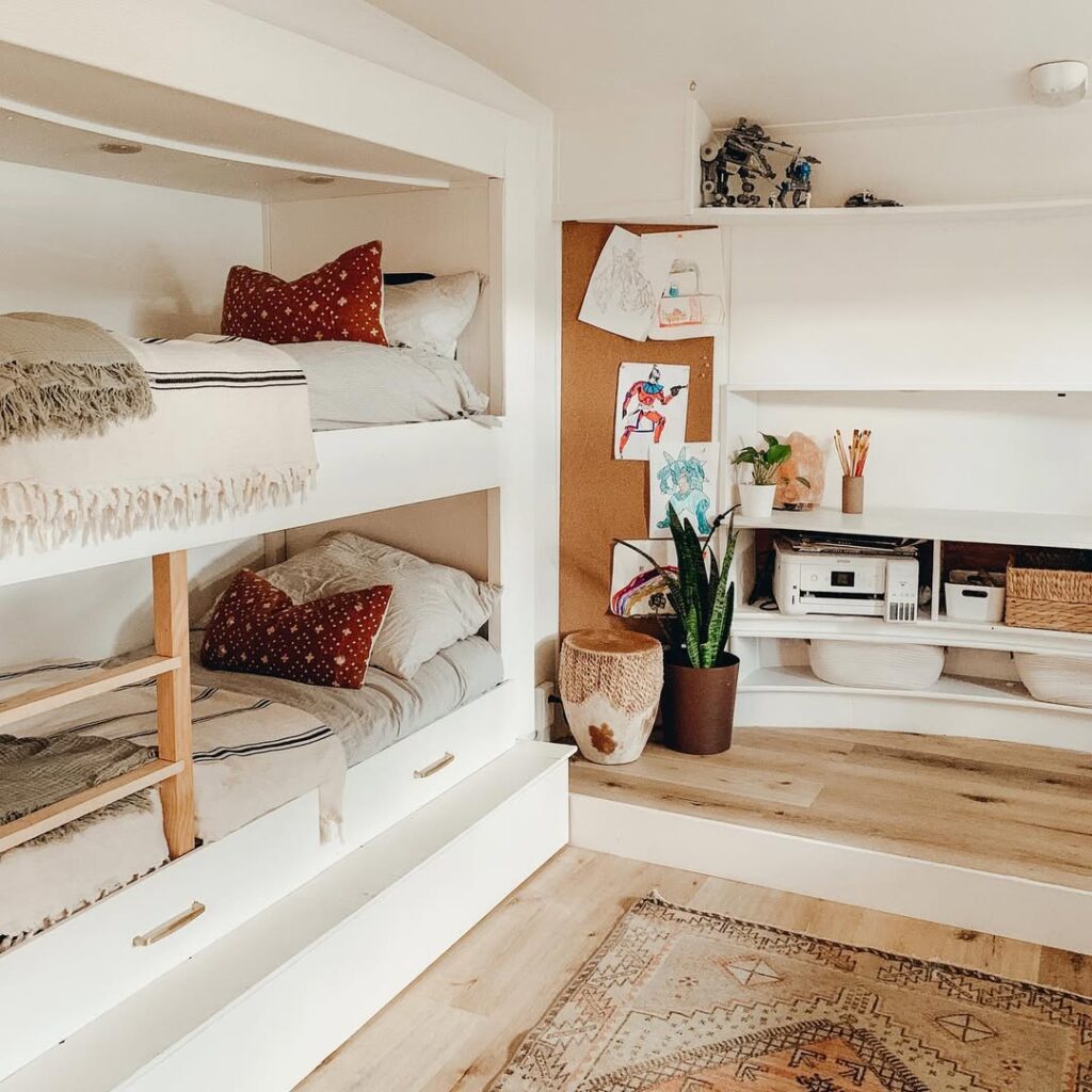 Pet-Friendly Integrated Sleeping Systems