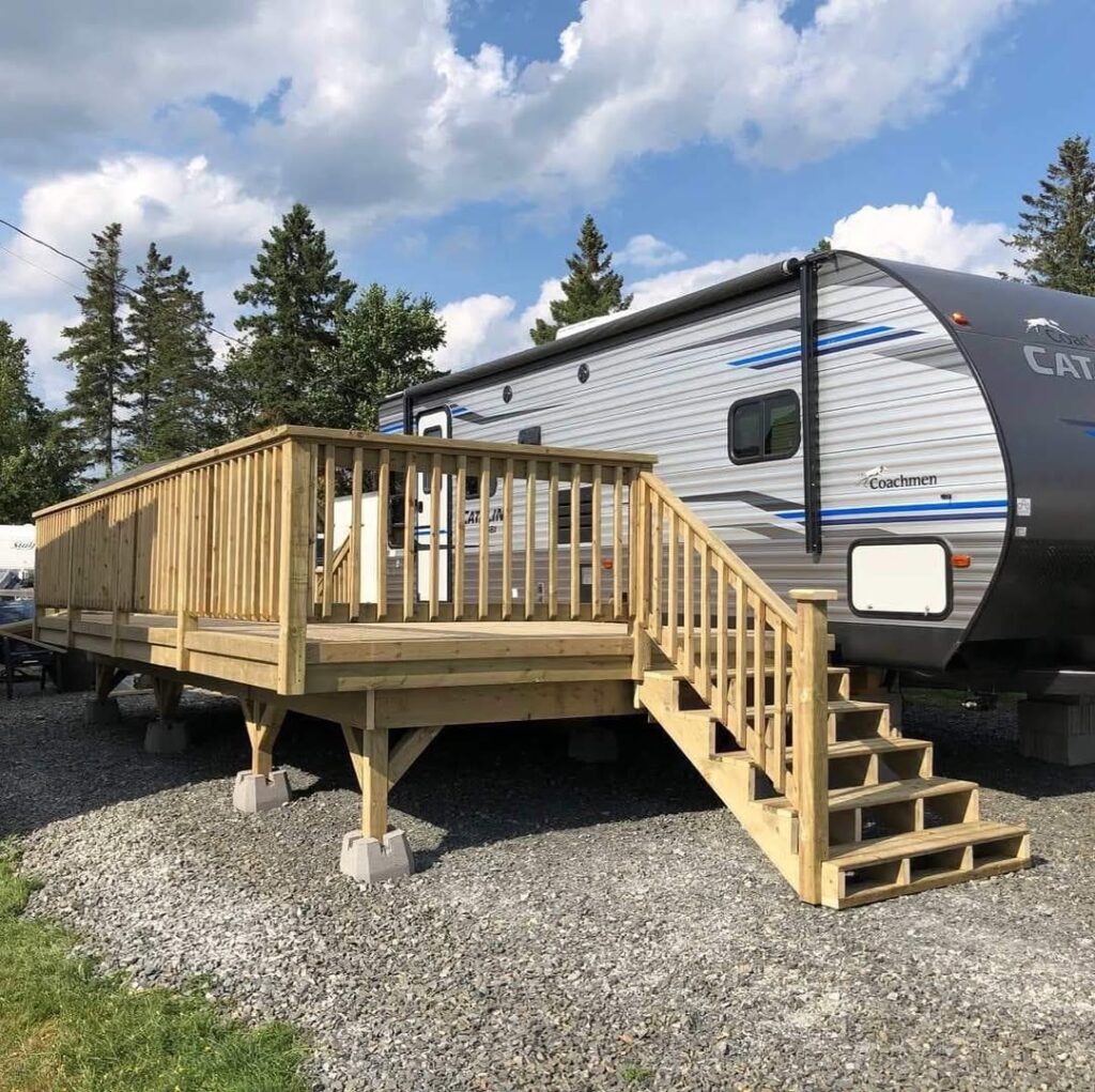 20 Spectacular RV Deck Ideas to Transform Your Campsite