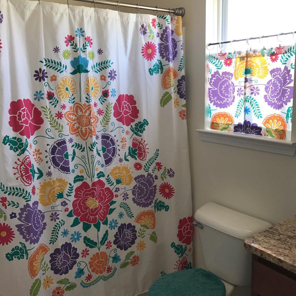 Expandable Shower Curtain Solution