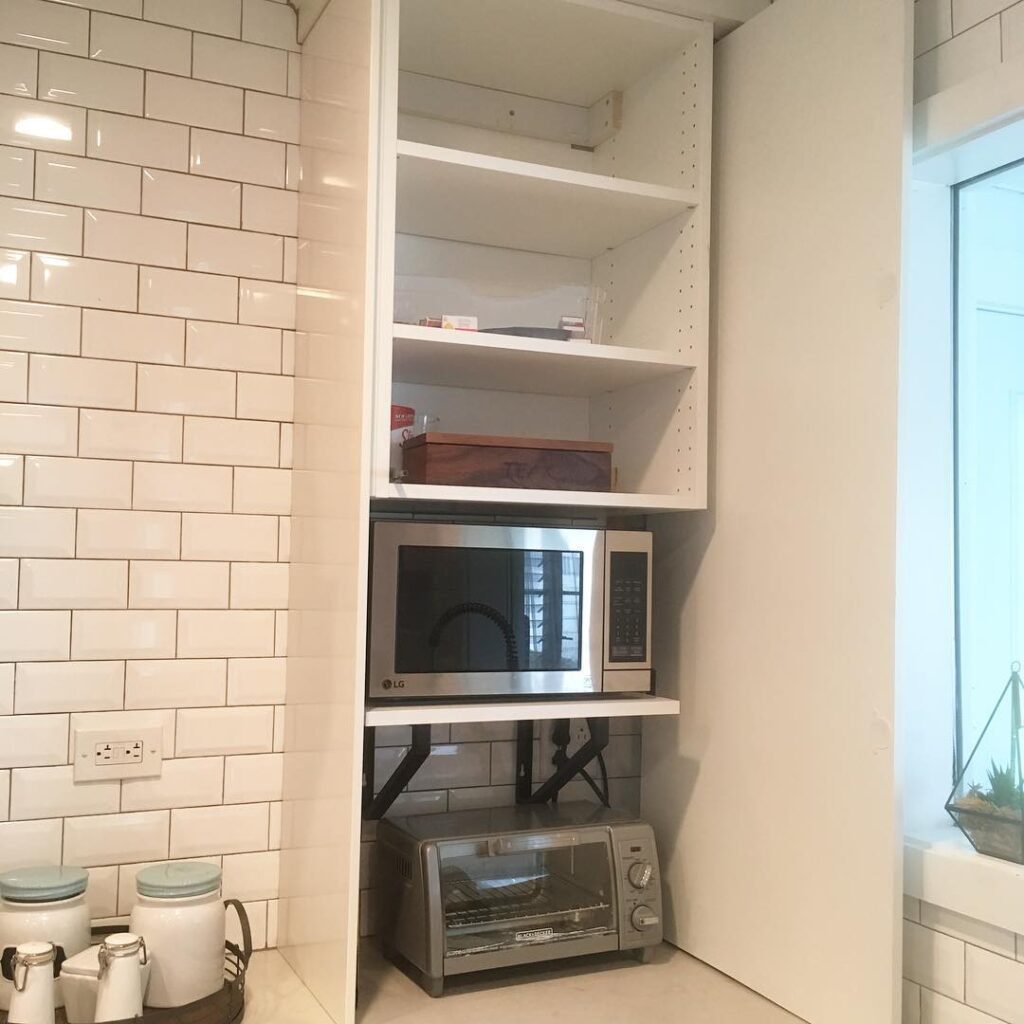 Factors to Consider Before Choosing a Microwave Spot