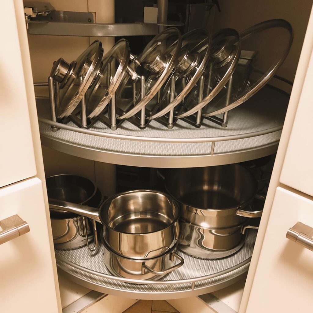 25 Smart Pan Lid Storage Ideas That Actually Work