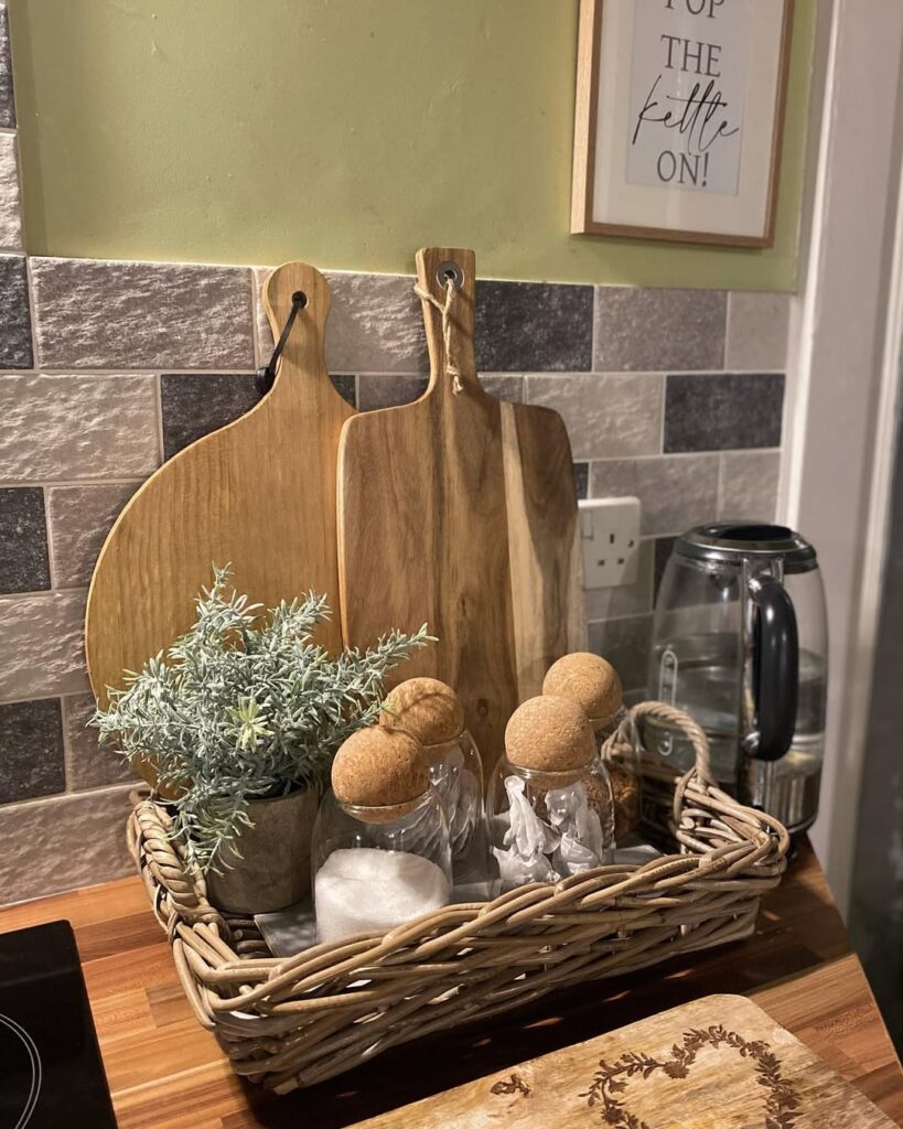 Repurposed Mason Jar Tea Storage