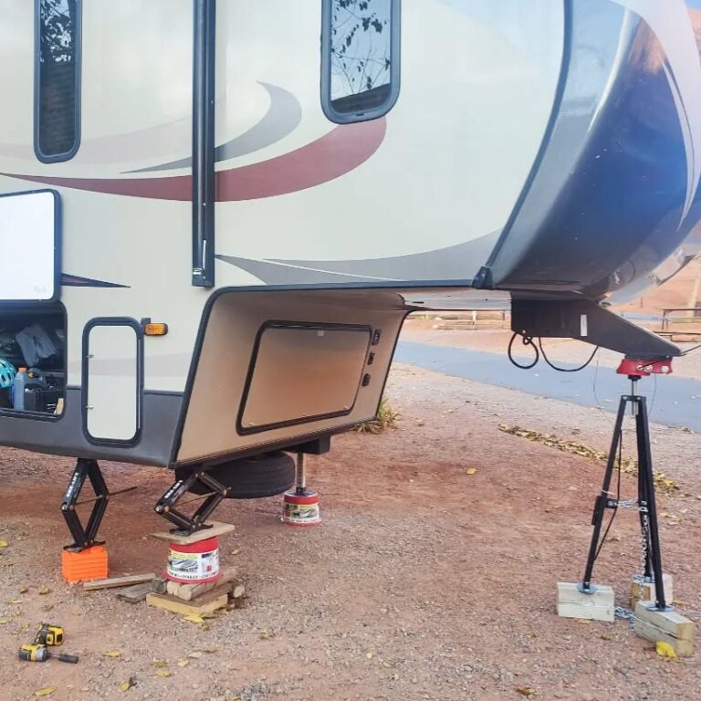 Stip Rv From Rocking 15 Smart RV Stabilizer Ideas to Stop Rocking for Good