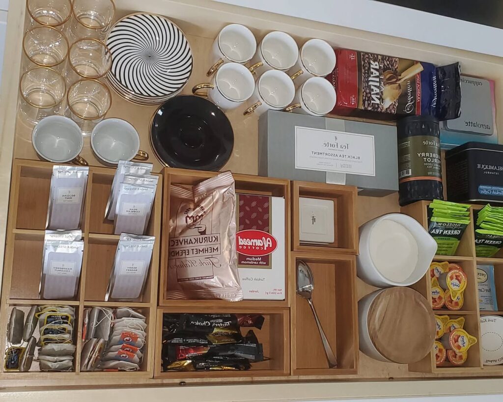 Drawer Storage for a Sleek Look